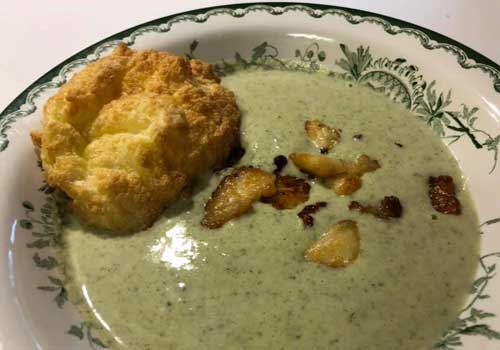 Broccoli & purjolökssoppa